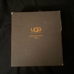 Men’s and women’s Ugg’s and boot cleaner